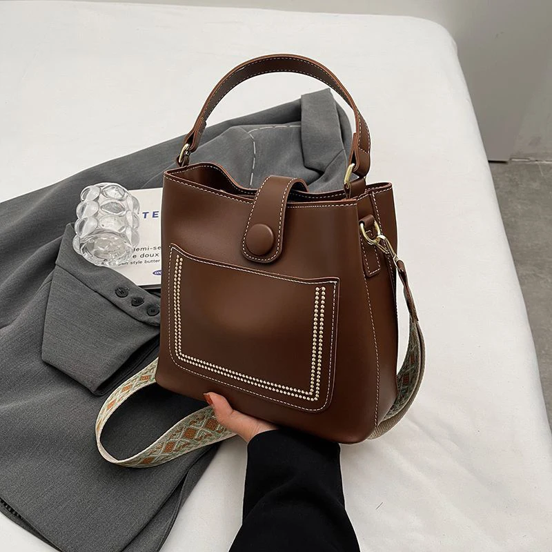 

Новая маленькая сумка на одно плечо для женщин, высококачественная текстурированная модная сумка через плечо, ручная сумка-ведро в стиле ретро