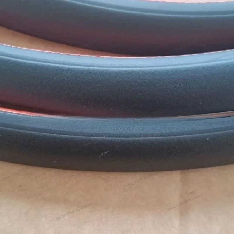 Suitable for Mercedes-Benz W205W253W213 sunroof sealing strip