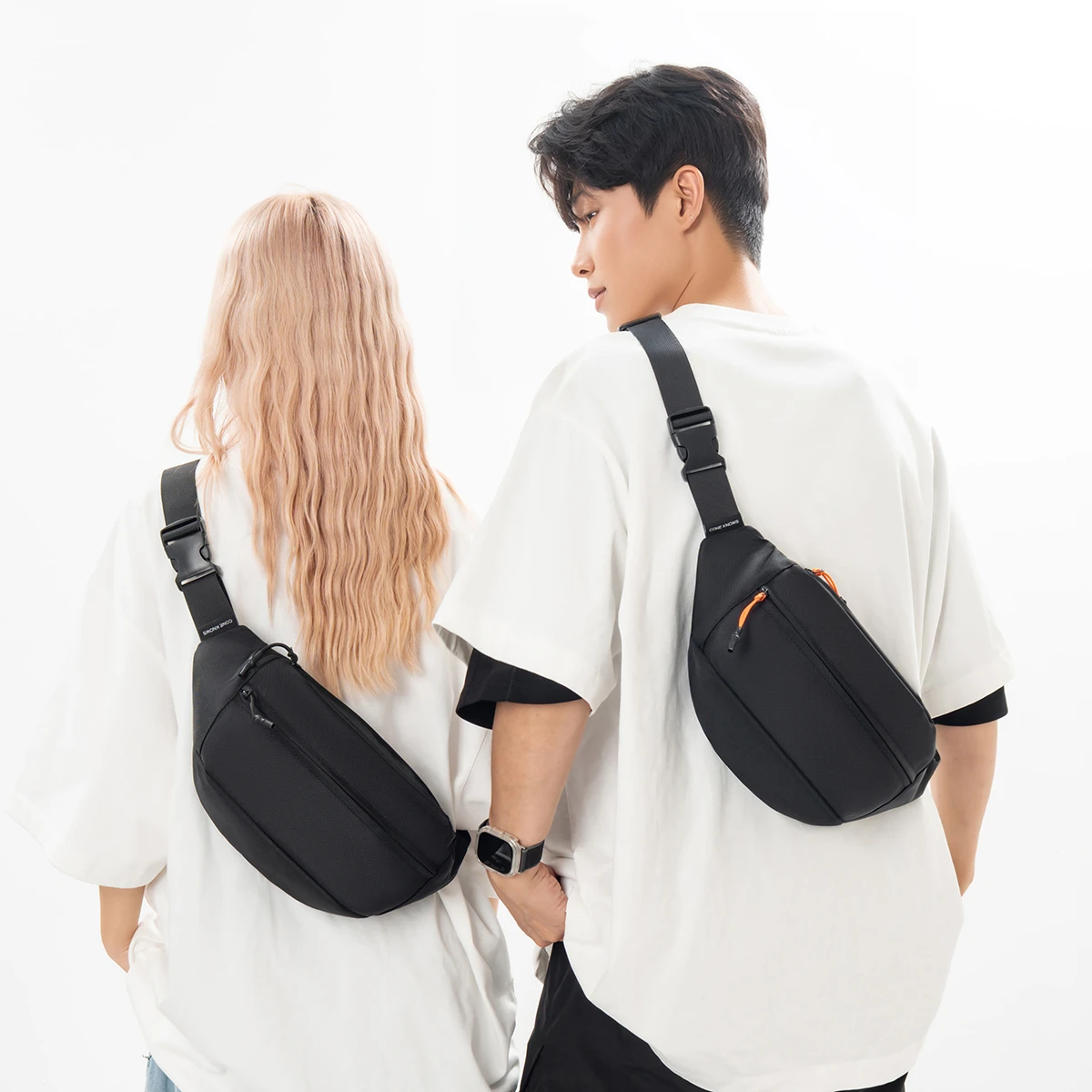 

Japanese-style canvas versatile men's casual small bag 2025 new model student simple cross-body bag outdoor men's chest bag wais