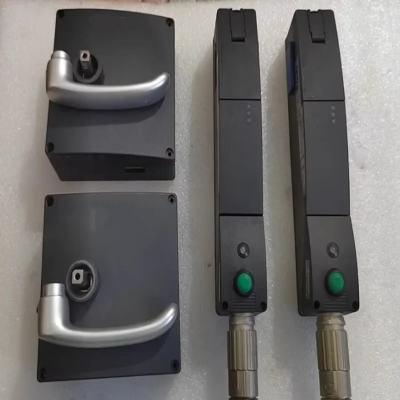 

Совершенно новый оригинальный предохранительный выключатель AZM200SK-T-1P2P