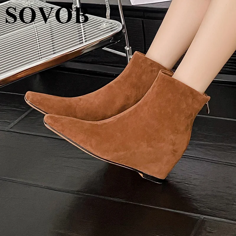 

New Spring Autumn Height Increasing Thick Soled Short Boots Women Solid Color Retro Chelsea Boots Versatile Ankle Boots 2024