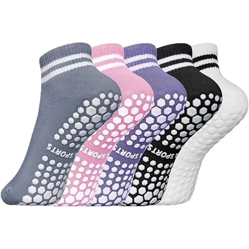 1 Pair Women's Random Color Yoga Socks – Non-Slip Low-Cut Grip Socks for Pilates, Ballet, Dance & Barre