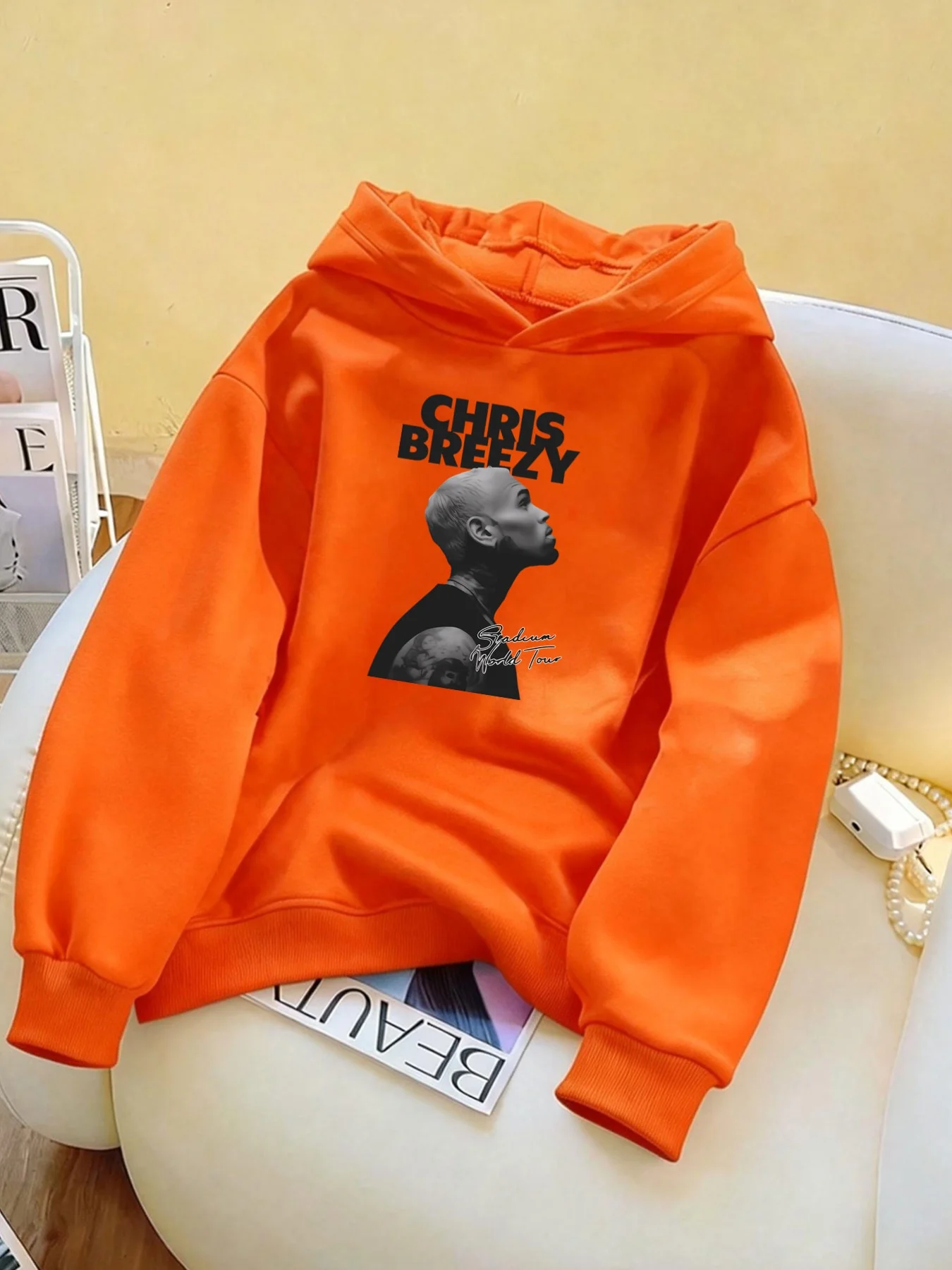 1pc Fashion Women's Autumn/Winter Warm Elegant Beautiful Y2K Style Printed Hooded Sweatshirt with Chris Bruzzi Portrait and Text