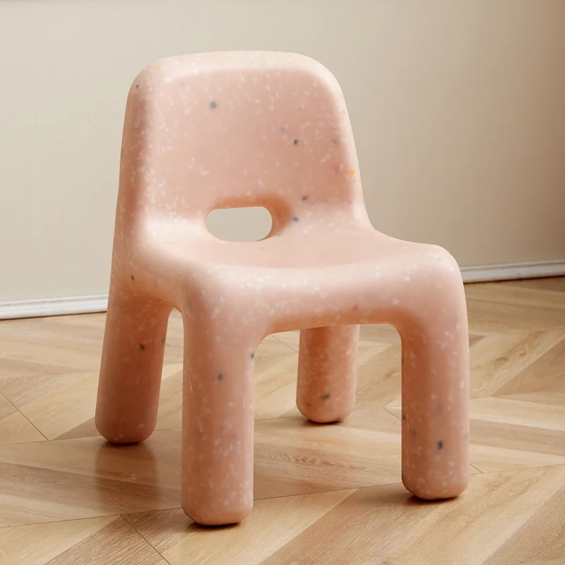 Hoogwaardige kunststof stoel in Scandinavische stijl - Compacte buitenbank met rugleuning, perfect voor terras- en tuindecoratie