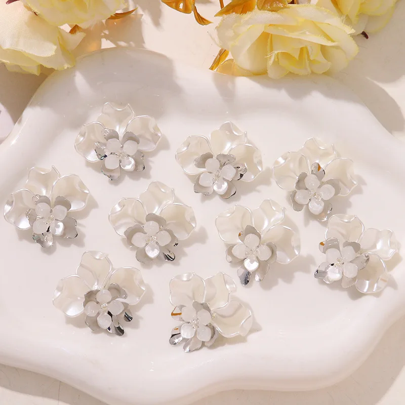 Shoe Charms 1 Piece Clear Crystal Pearl Camellia DIY Niche Design Jelly Clog Decoration Korean Fashion Princess