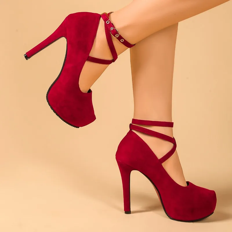 موضة جديدة مثير عالية الكعب السيدات الخناجر Strappy مضخات المرأة الصنادل أحذية الصيف منصة الكعوب امرأة الكاحل حذاء بسيور