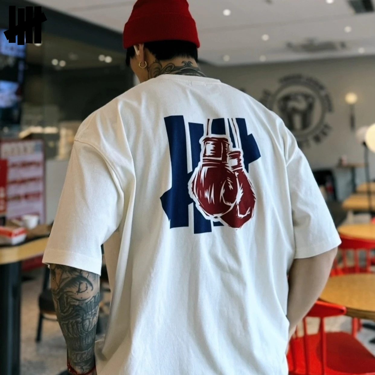UNDEFEATED تي شيرت أصلي جديد ت - مراجعة Streetwear Brand Undefeated وسعره