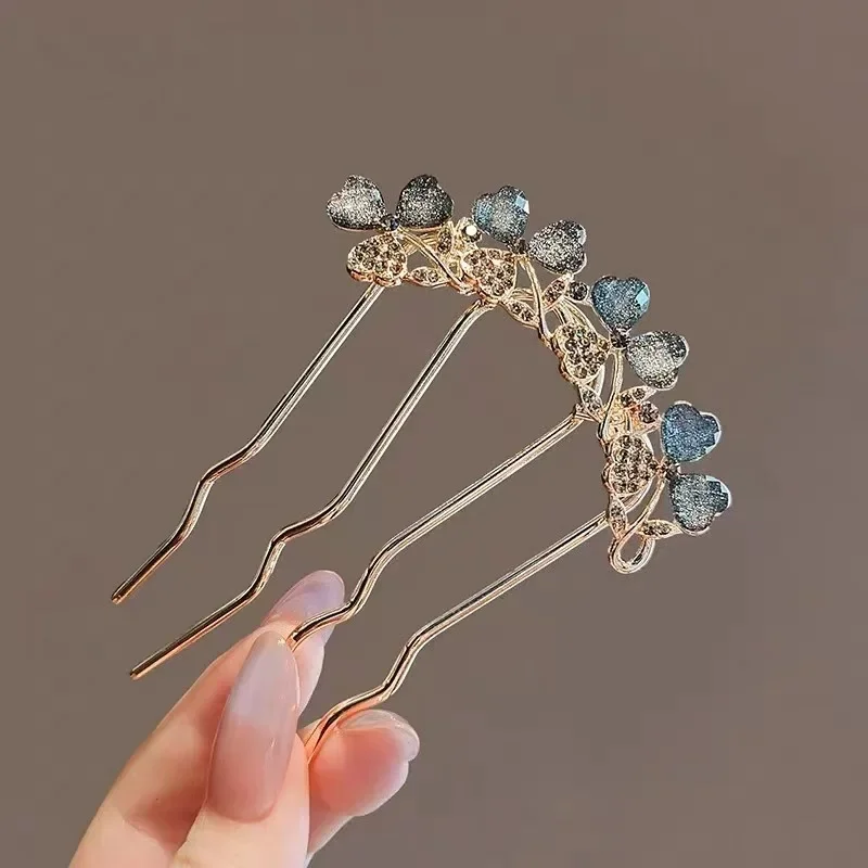 Retro French Style Rhinestone Clover U-shaped Hairpin Alloy Material Women's Back of Head Hair Sticks Elegant Bridal Headdress