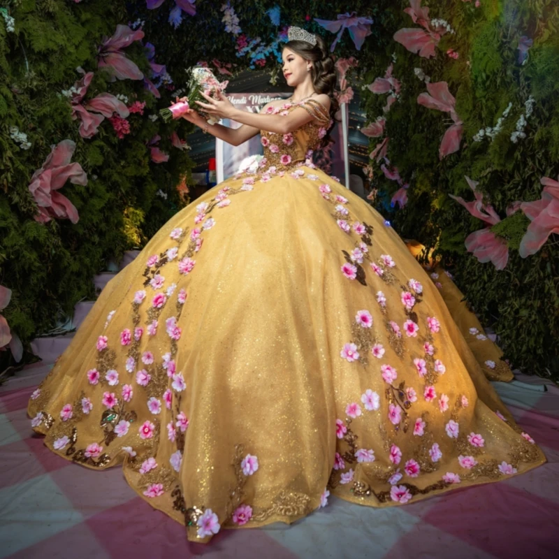 

Gold Shiny Quinceanera Dresses Off The Shoulder Applique Flower Beading Crystal Tull Party Birthday Sweet 16 Dress Vestidos 15