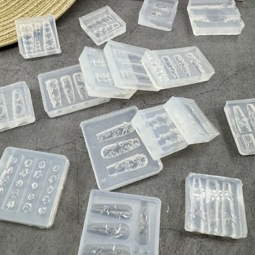 High Transparent Nailart Mold with Box 3D Carving Silicone Template Butterfly Tulip Lily Flower Nail Art Template for Salon Use