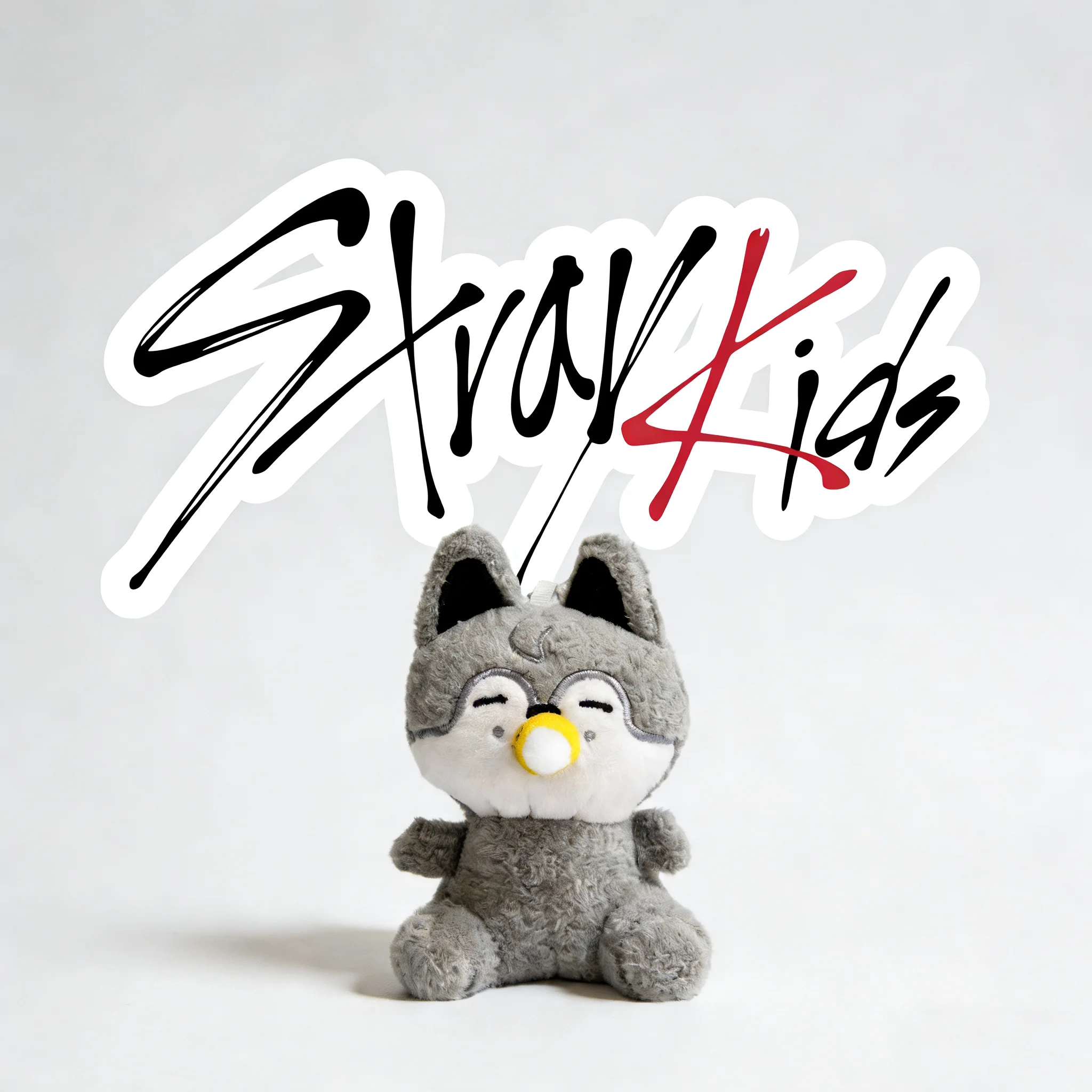 

10CM/20CM New KPOP SKZOO StrayKids seated pacifier dummy Bang Chan Felix Hyunjin Plush Doll keychain Pendant 2026 dominATE GIFT