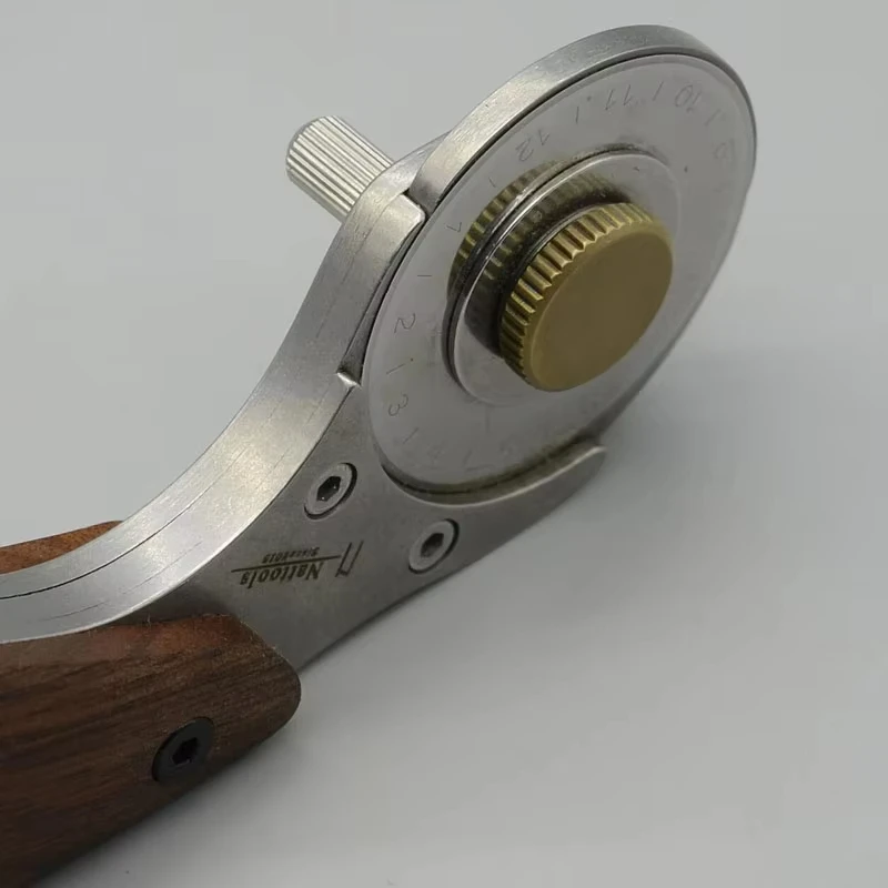 Nattools 45mm Rotary Cutter Leather Craft Knife Stainless Steel Retractable Blade Full Metal Walnut Handle Tool view 5