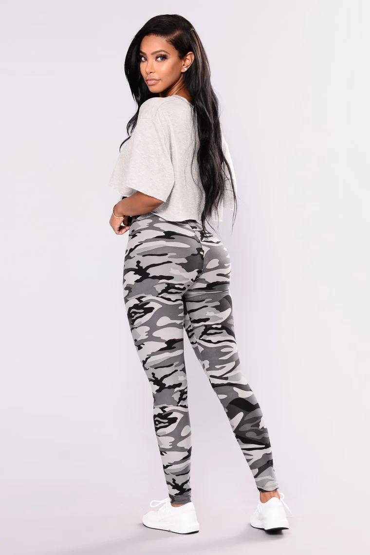 Women's Grey Camo Print High Waist Leggings, Soft Stretchy Slimming Yoga Pants, Camouflage Pattern Skinny Leggings