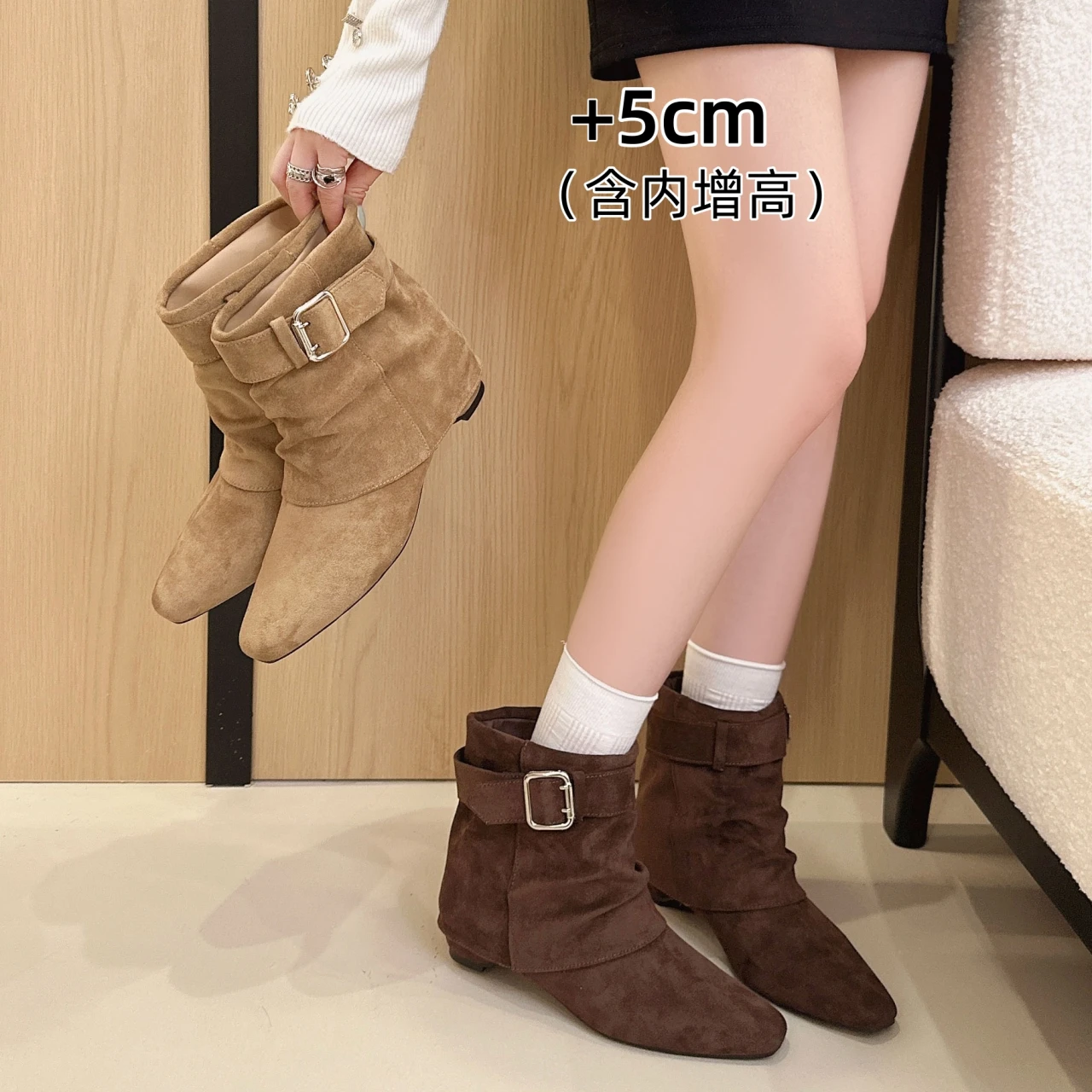 Retro Milard-style Wasteland Piled Boots, New Square-toe Short Boots with Hidden Height, Belt Buckle Western Boots
