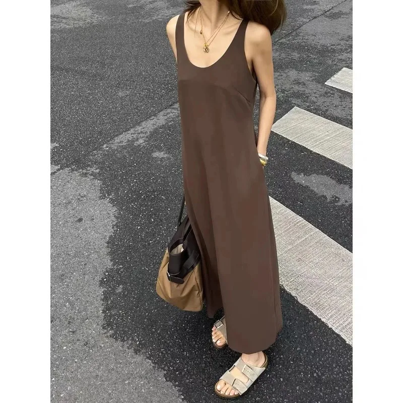 2023 Spring and Summer New Swedish Minimalist Style Simple Design U-neck Sleeveless Waist Mid-length Dress