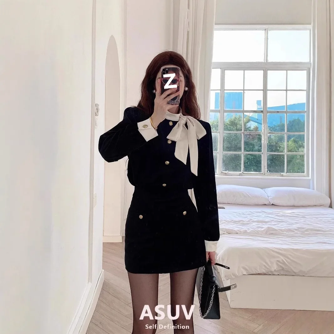 Otoño Invierno estilo Miu conjunto de vestido inspirado en Drama coreano minifalda de alta moda manga larga manga de princesa bufanda cuello mujer