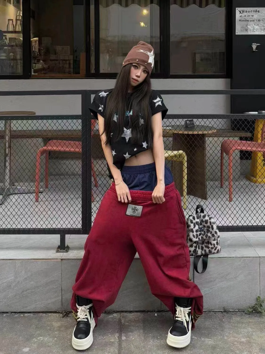 

American Streetwear Sporty Sweatpants Unisex Loose Fit Casual Trousers with Braided Waist Design Men's Women's Fashionable