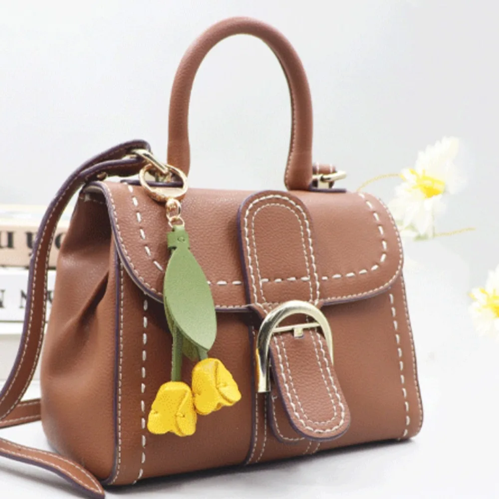 

Sweet Tulip Bag Pendant Dopamine PU Leather Fresh Backpack Decoration Bag Match Accessories Korean Style Car Key Chains Lady