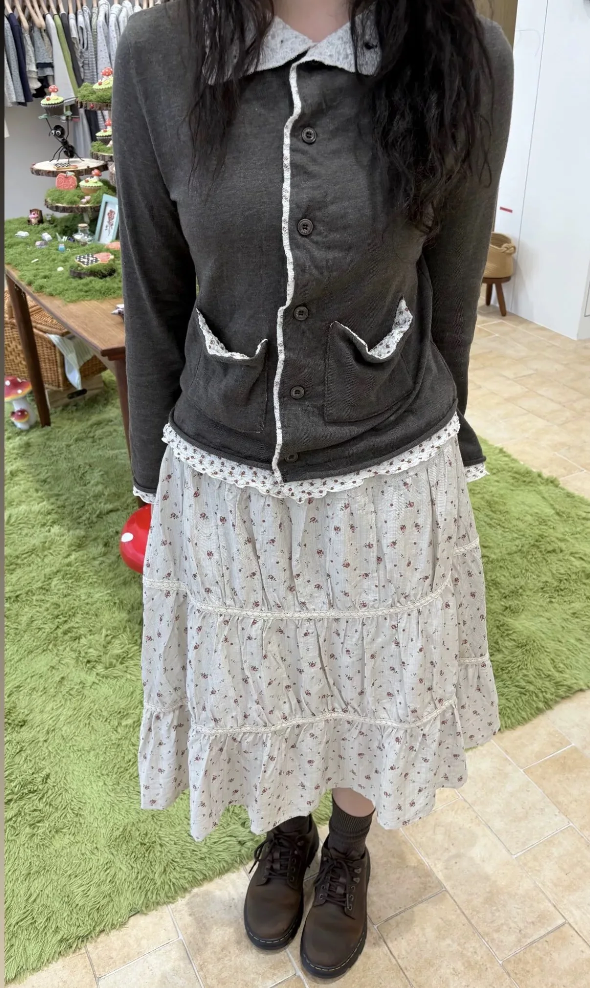 

Floral Print A-Line Midi Skirt Loose Fit Gathered Hem Patchwork Design Cotton Material Elastic Waist for Young Women