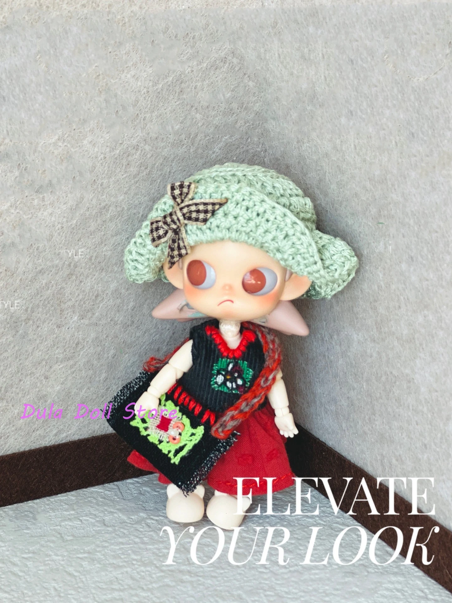 طقم ملابس دمى دولا 2026: قبعة وفستان ميني بألوان متباينة لدمى بليث ولاندوودو ولاناز و ob24 و ob22 و زيجا