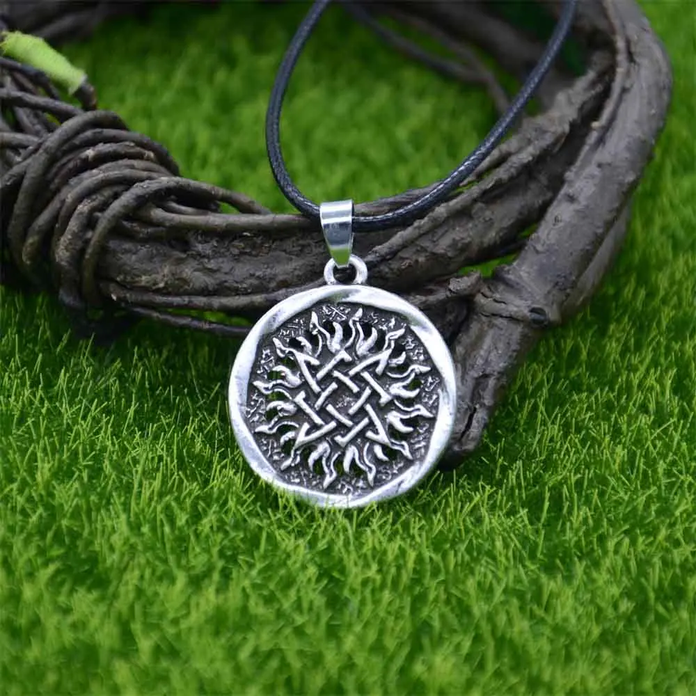 Nostalgia Russia Star Slavic Wheel Lada Signet Charm Svarog Symbol Amulet Spiritual Pendants Necklaces