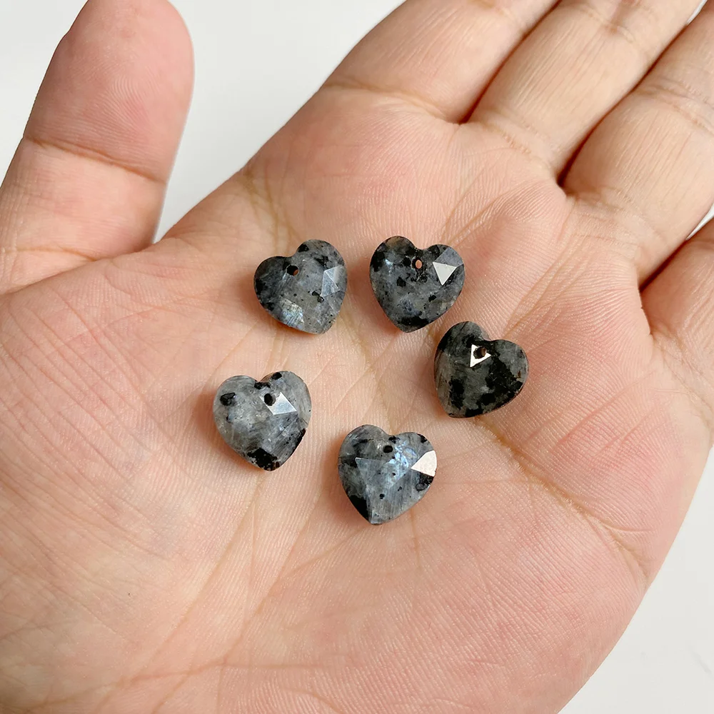 

5pcs 12mm Natural Black Labradorite Stone Charm Heart Shape Pendant For Jewelry Making Earrings Necklace Bracelet DIY Finding