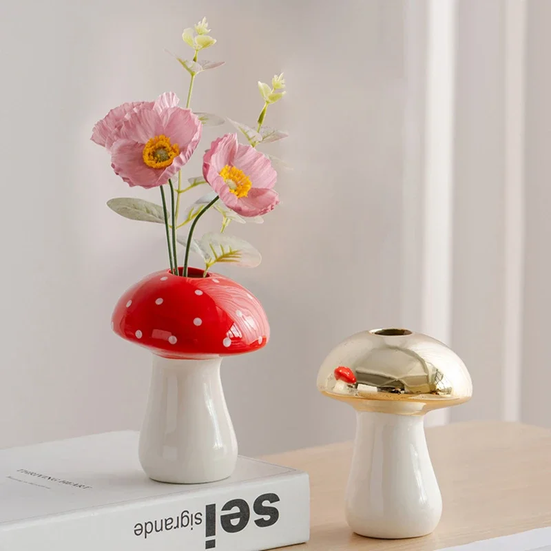 Charming Ceramic Mushroom Vase Set - 2pcs Red & Gold Decorative Flower Pot for Home Décor,11.5cm Height