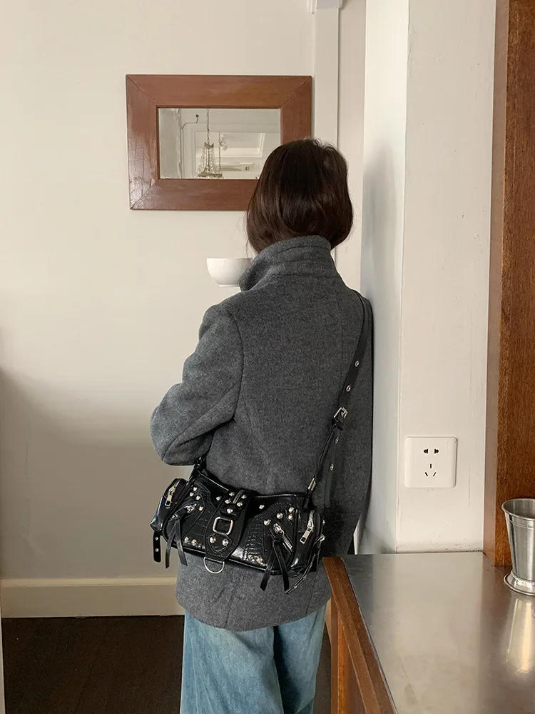 Fashion crocodile Shoulder Bag for Women Spice Girls Moto-styled Handbag Street Hip Hop rivet Female Armpit bag Designer Handbag