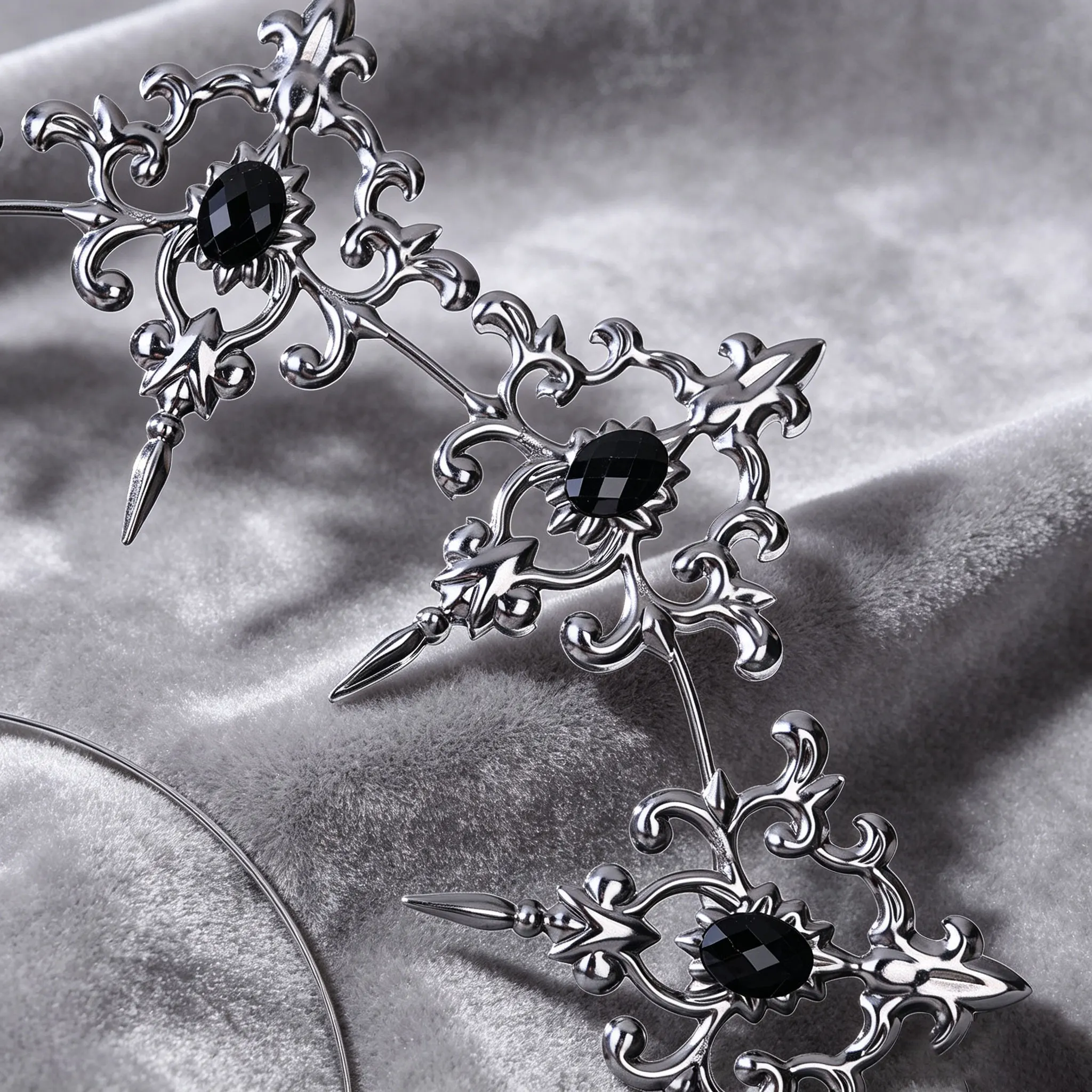 Gotische schwarze Kristall-Halo-Krone für Herren – Königlicher Kopfschmuck im Barock-Stil für Halloween-Cosplay – Detail 8