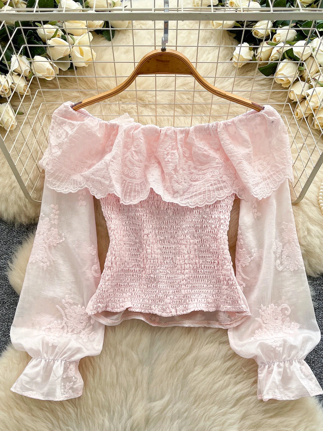 Sweet Heavy Embroidery oulder Bared irt Women's Faion Spring Autumn Season Floral Lace Splicing Versatile Top Trendy