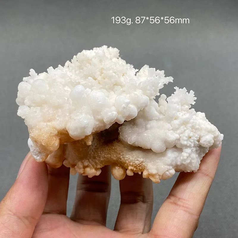 100% natural white  aragonite crystal original stone mineral specimen