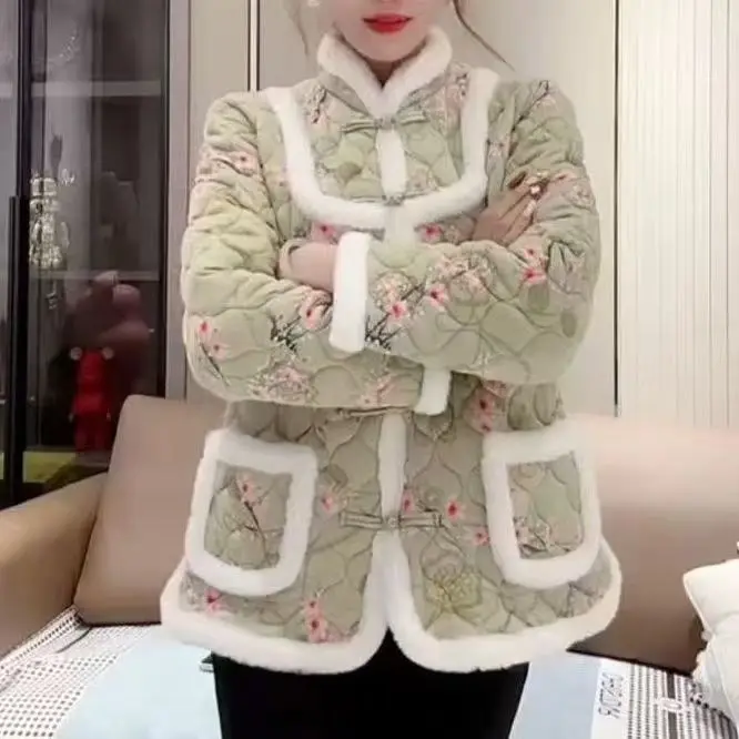 

Women‘s Plus Size Winter Coat， Chinese Floral Print | Slim Fit Dongbei Style Jacket Chinese Traditional Clothes