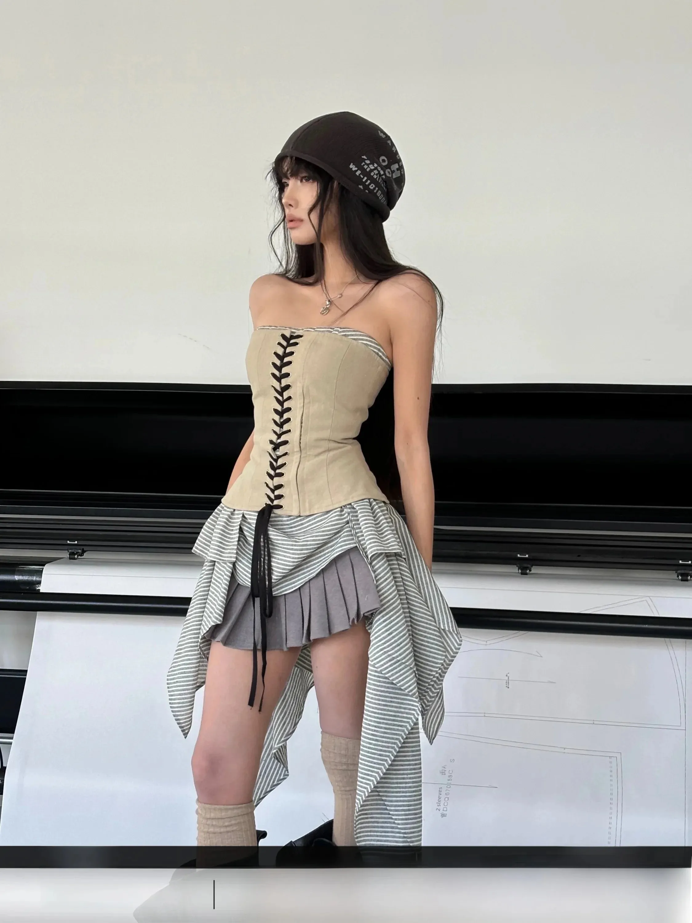 Warden  Rebellious Sweetheart Grey Low Waist Pleated  Skirt Women Slimming Sexy A-Line Skirt Teenage Girl's Fashion