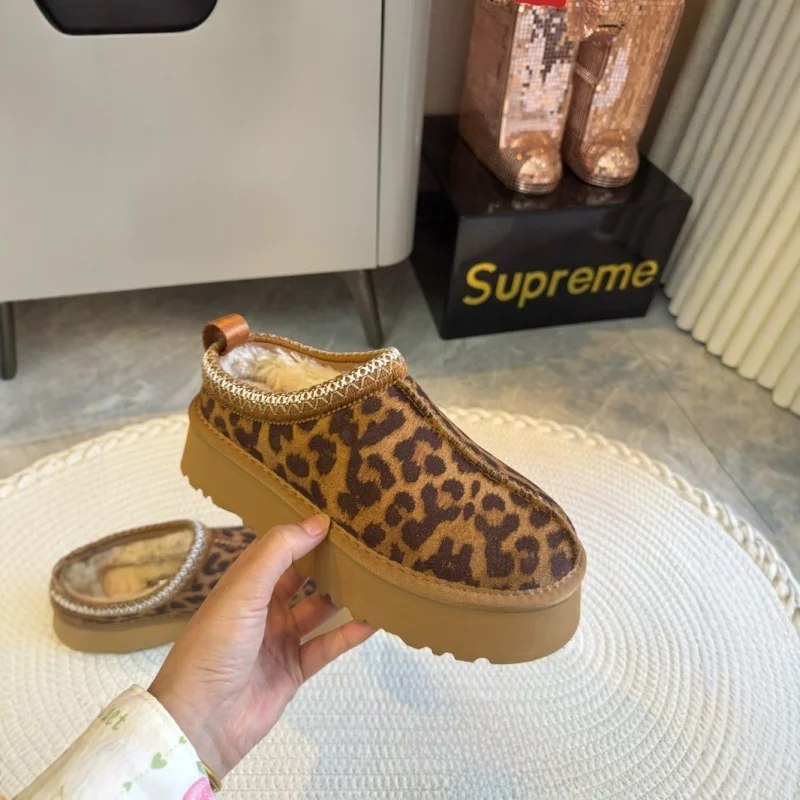Women's Winter Thick Bottom Warm Slip-On Slippers round Toe Fur Leather Integrated Indoor Outdoor Cotton Shoes Comfortable