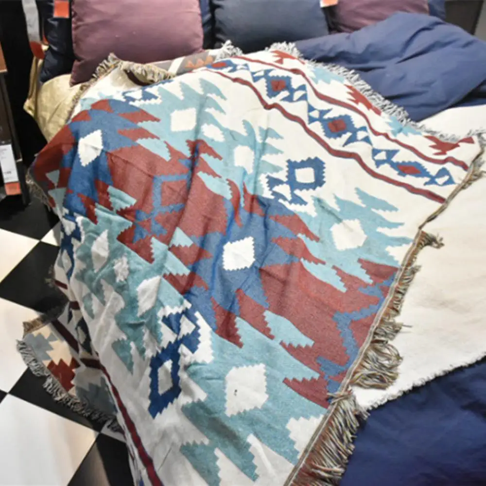 Aztec Tribal Geometric Throw Blanket‌ - Navajo Ethnic Sofa Mat | Soft & Durable | 150X120cm