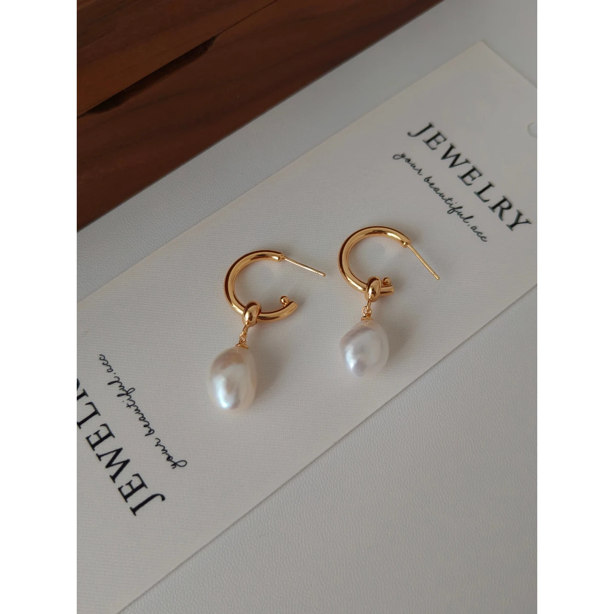 

NEW ​ Full Body S925 Pure Silver Plated With 18K Real Gold | Baroque Pearl Earrings 100648