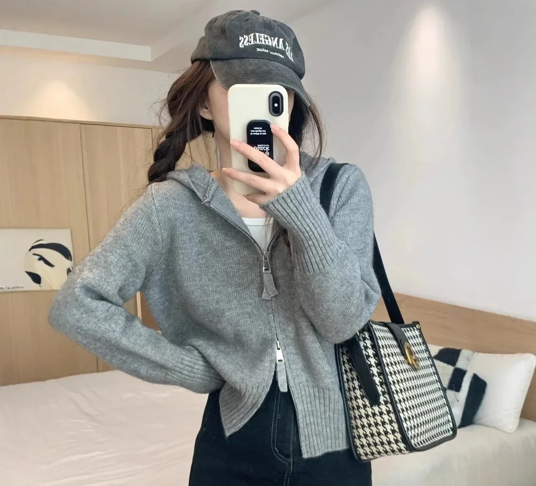 

Sweater Women Fashion Strawberry Ladies Spring Fall Strawberry Knit Loose V-neck Short Cardigan Women