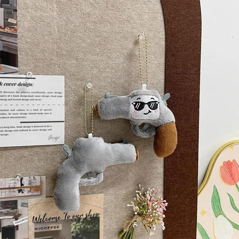 Portachiavi con Ciondolo Peluche Creativo a Forma di Cartone Animato, Giocattolo Simulato Kawaii, Divertente Decorazione per Zaino