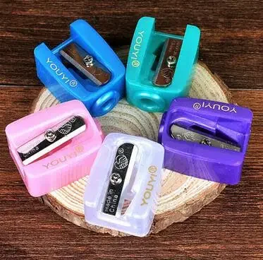 1Pcs/5Pcs Eye Liner Pencil Sharpener Makeup Pencil Sharpener Eyebrow Pencil Sharpener Random Color