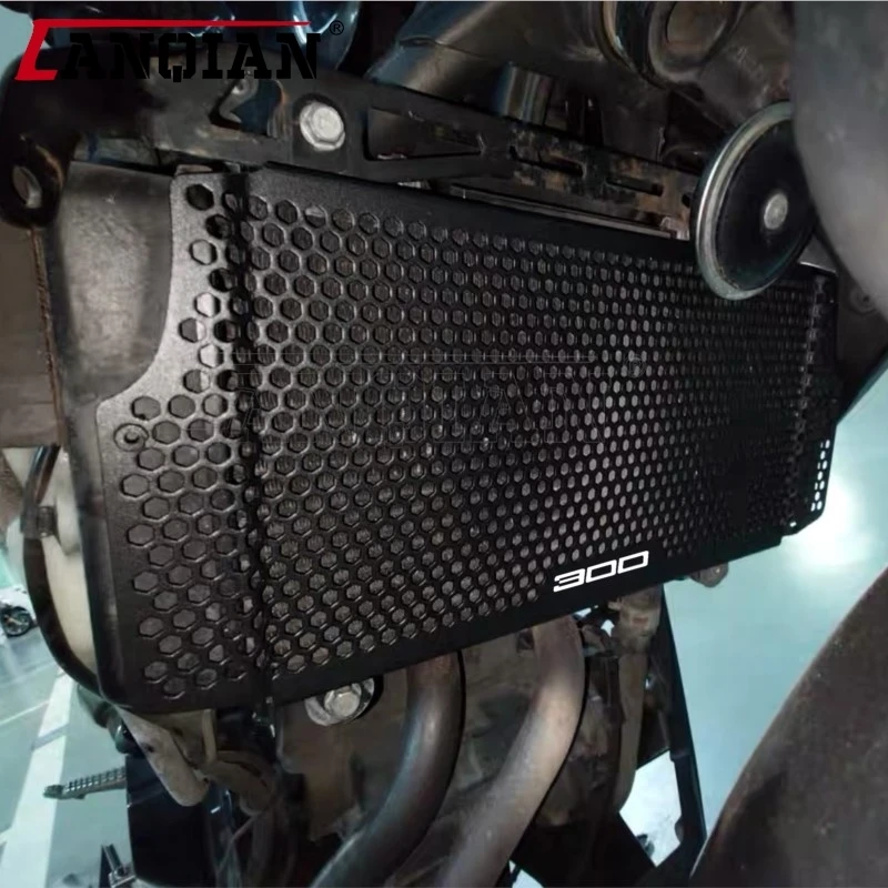 

2025 2026 For Kawasaki Ninja 300 Z300 2015-2022 2023 2024 Motorcycle Radiator Grille Guard Cover Oil Cooler Shield Protection