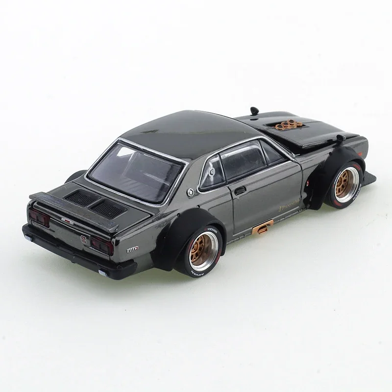 Xcartoys 1/64 SKYLINEGT-RV8DRIFT Gegalvaniseerde Zwarte Auto Legering Motorvoertuig Diecast Metalen Model Kinderen Kerstmis Cadeau Speelgoed Voor Jongens