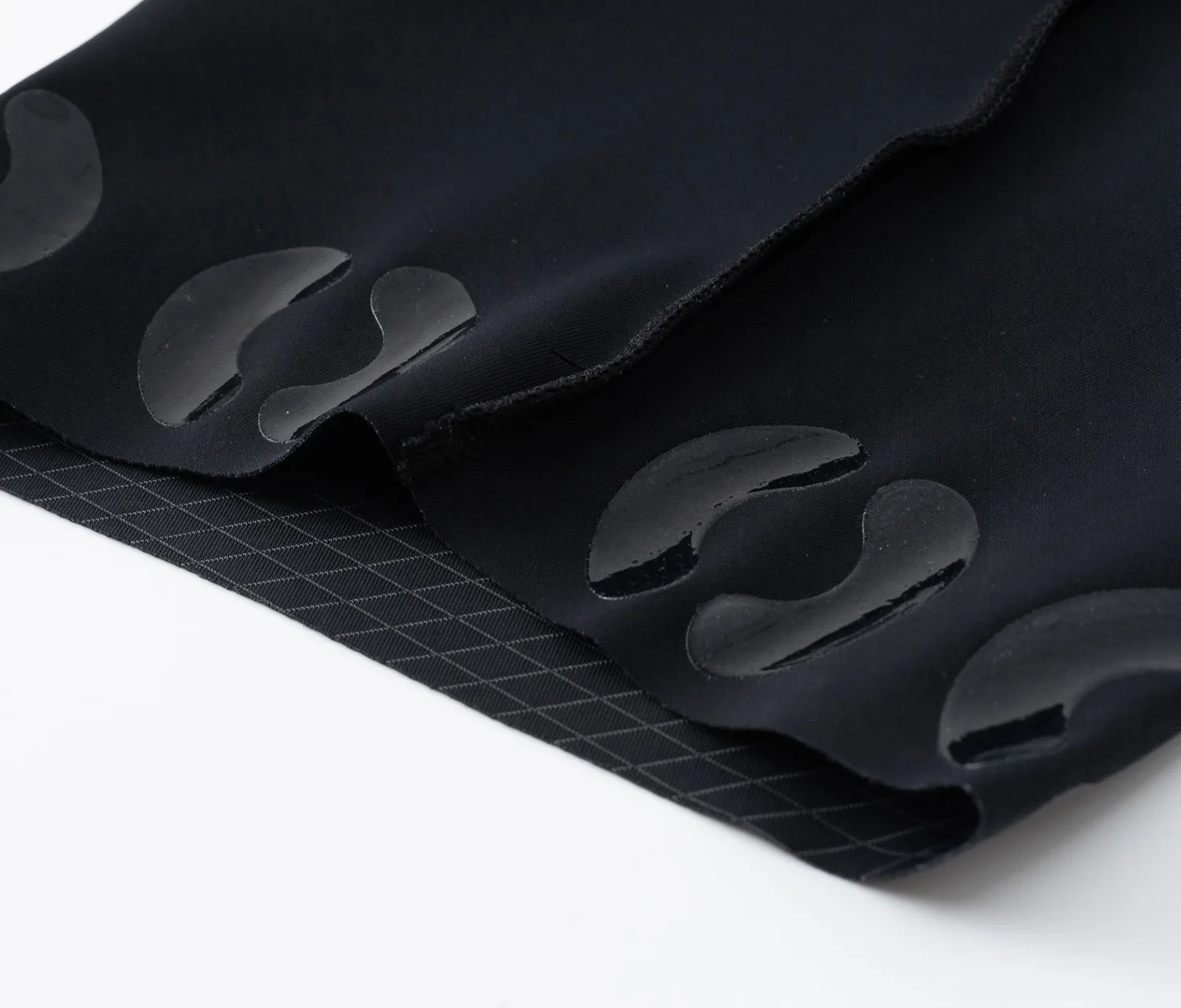 BCBE-ING 2026 Neue Herren-Radlerhose Pro-Level Rennrad-Leichtgewicht-Trägerhose mit 200kg/m³ Dichte Schwammpolsterung – Detail 8