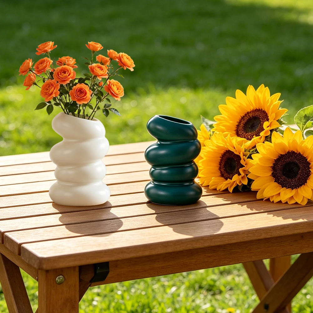 2 Stück spiralförmige unregelmäßige Blumenvase, Kunststoffvase für Zuhause, Blumenvase für den Esstisch, Schlafzimmer- und Wohndekoration, ästhetische Raumdekoration