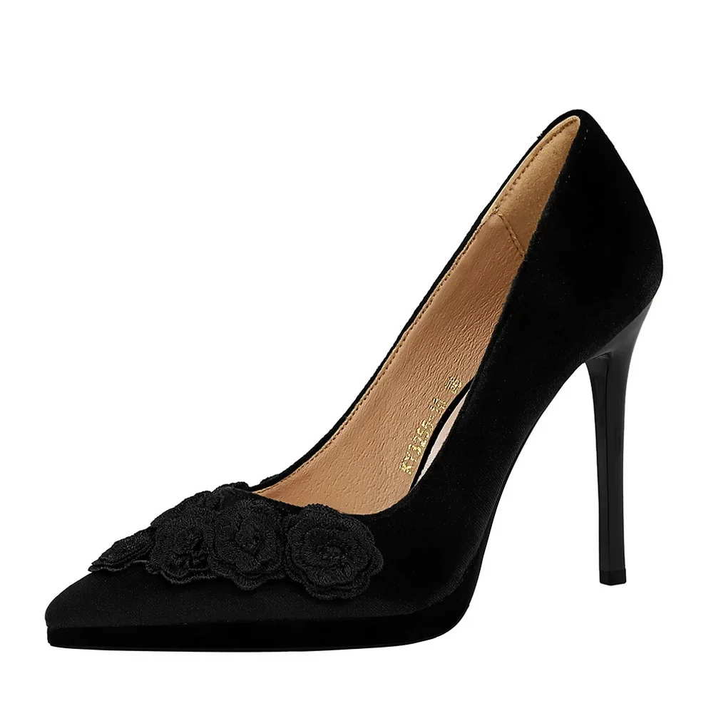 Einfarbig Elegante Schuhe Retro Wildleder Blume Design Frau Pumpen 11Cm Stilettos Elegante Party Modische Bankett frauen Schuhe