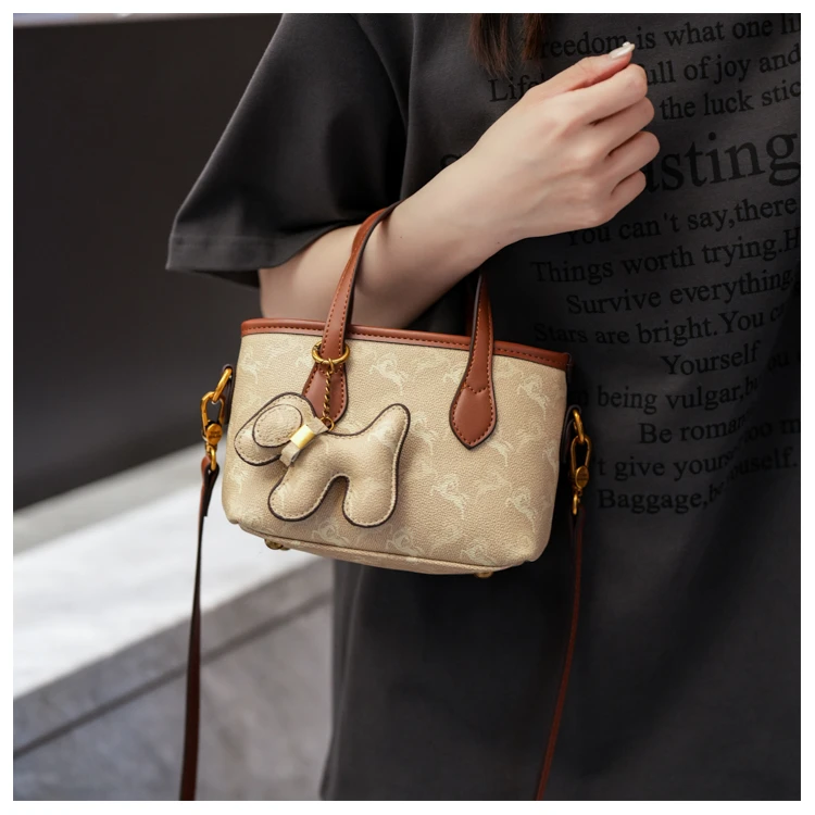 

Famous Designer Messenger Bag for Ladies in Genuine Leather Crossbody Shoulder Bag Elegant Handbags Classic