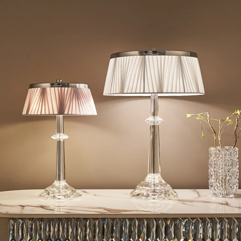 Nordic Light Luxury Crystal Table Lamp Simple Bedside Lamp Warm Modern American Style for Living Room Study Decorative Luminaria