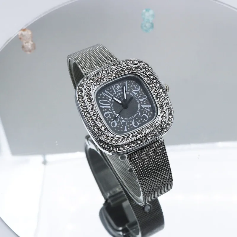 New Simple Square Ladies Shiny Full Diamonds Quartz Watch Casual Stainless Steel Dress Women's Clock Wristwatch