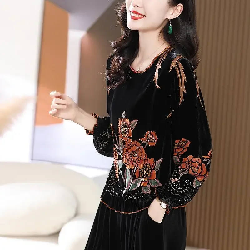 Vintage Flowers Printed Velvet Blouse Autumn Casual Round Neck Women's Clothing Commute Long Sleeve Fashion Folds Shirt Z297