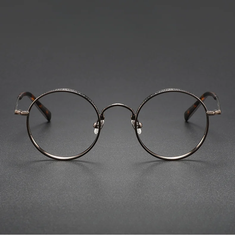 New Titanium Alloy Frame Ultra Light Retro Round Frame for Myopia Prescription lenses Fashionable Small Face Eyeglasses Frames