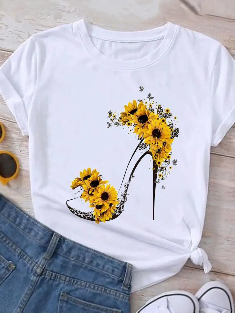 Women tshirts Fashion Crew-Neck Cute Kitten Print Summer Trend Women Y2K Top Trend Breathable Crisp Short Sleeve T-Shirt